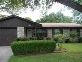 1801 Meadowcrest Dr - Photo 1 of 1