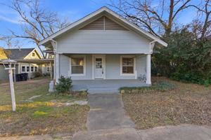 featured image of 405 College St