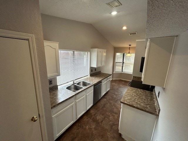 1200 Wyndham Dr - Photo 3 of 11