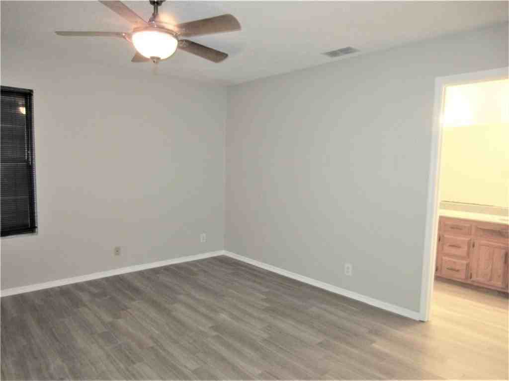 2308 Birchbrook Ct - Photo 4 of 19