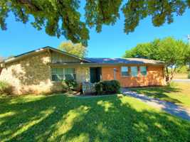 featured image of 1200 Bryn Mawr Pl