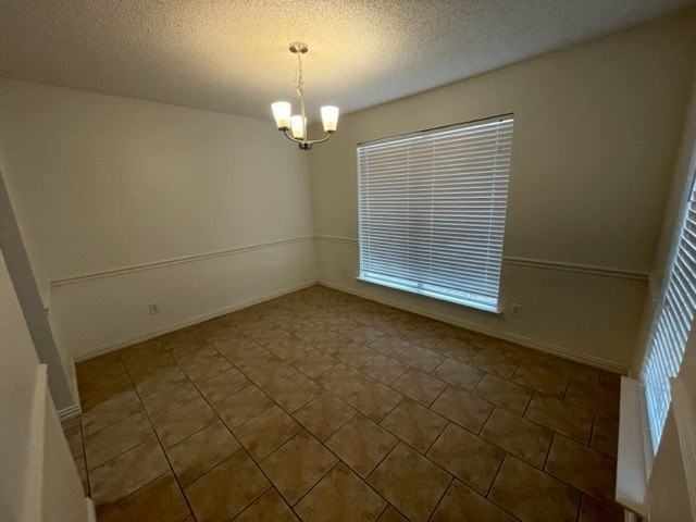 5800 Stone Meadow Ln - Photo 6 of 26