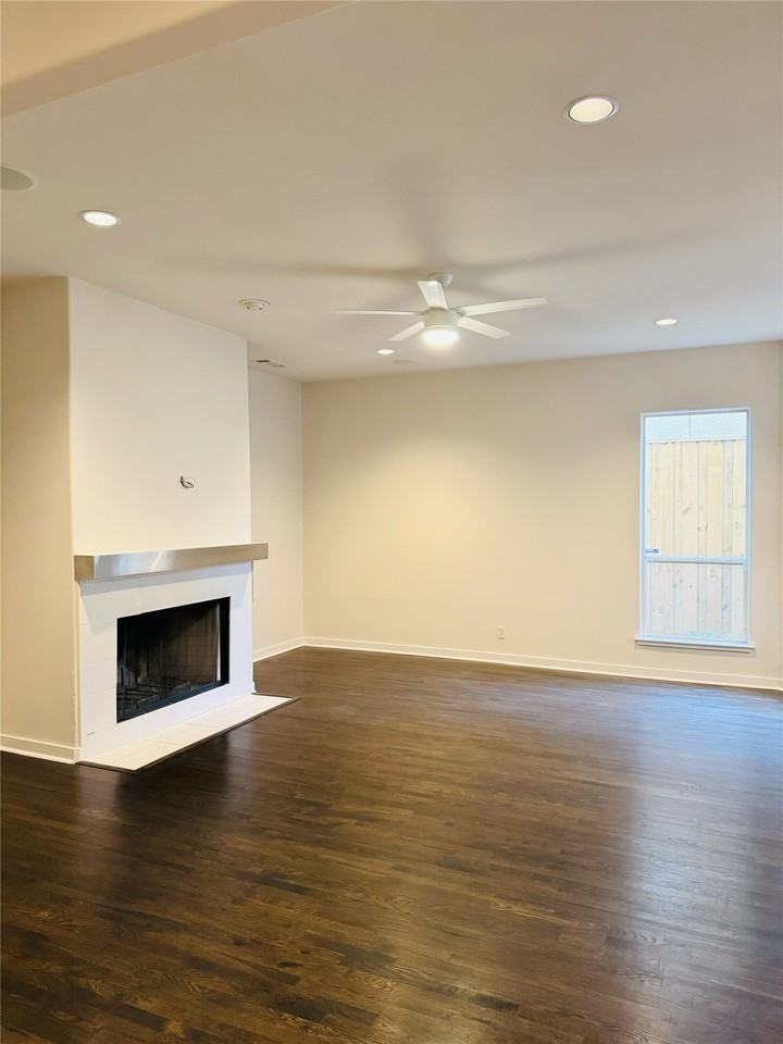 4119 Throckmorton St - Photo 3 of 18