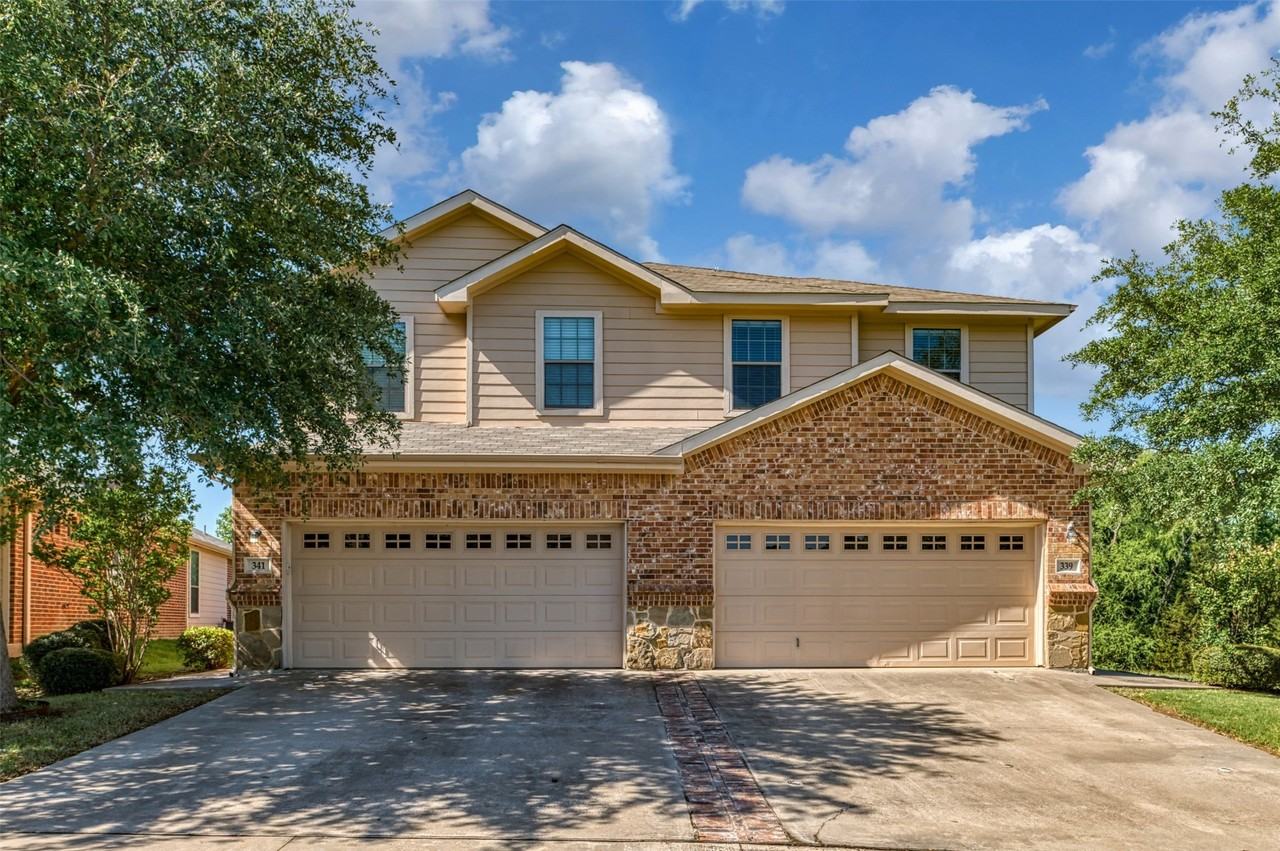341 Orbit Dr
