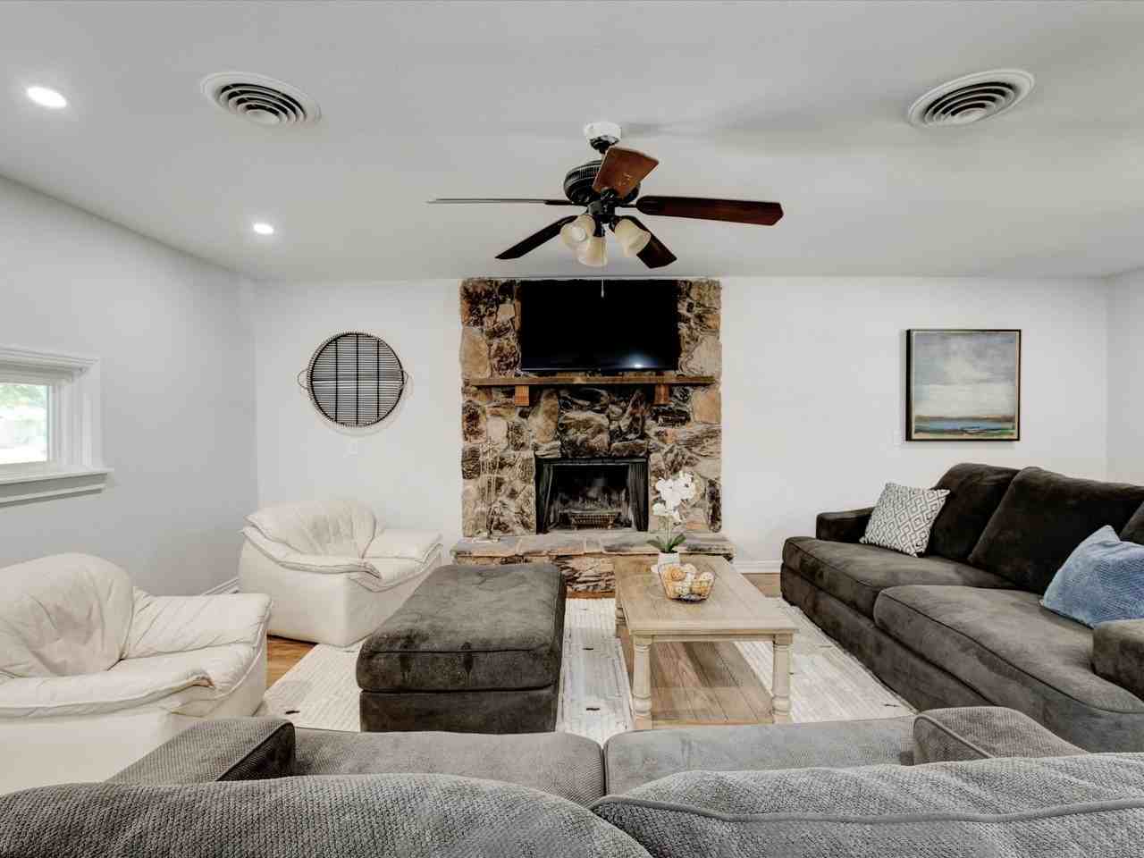 3511 Corto Ave - Photo 4 of 25