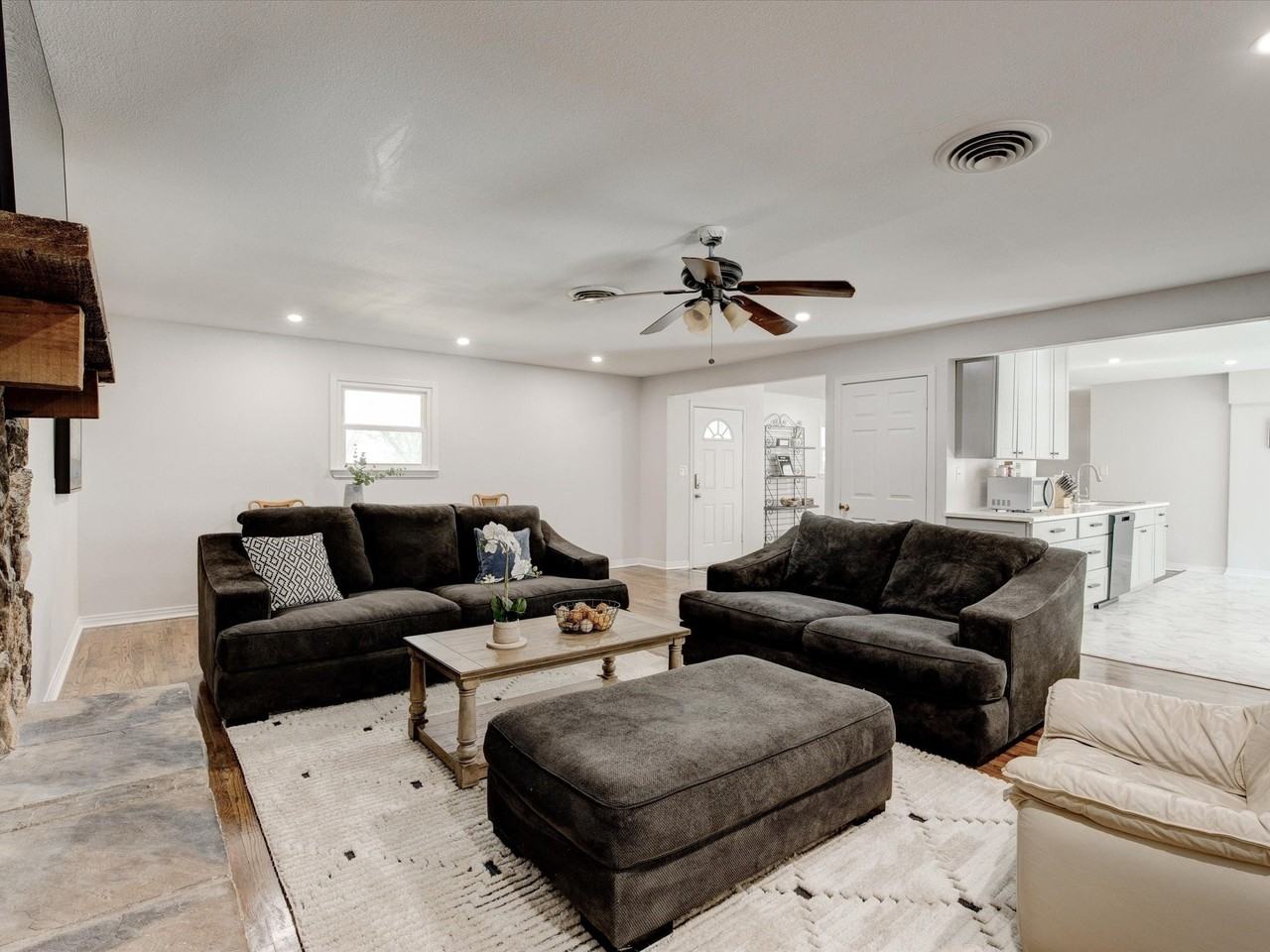 3511 Corto Ave - Photo 7 of 25