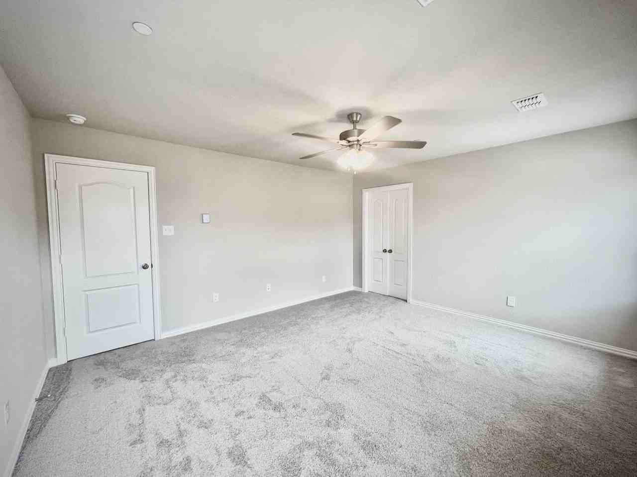 3717 Malibu Dr - Photo 6 of 16