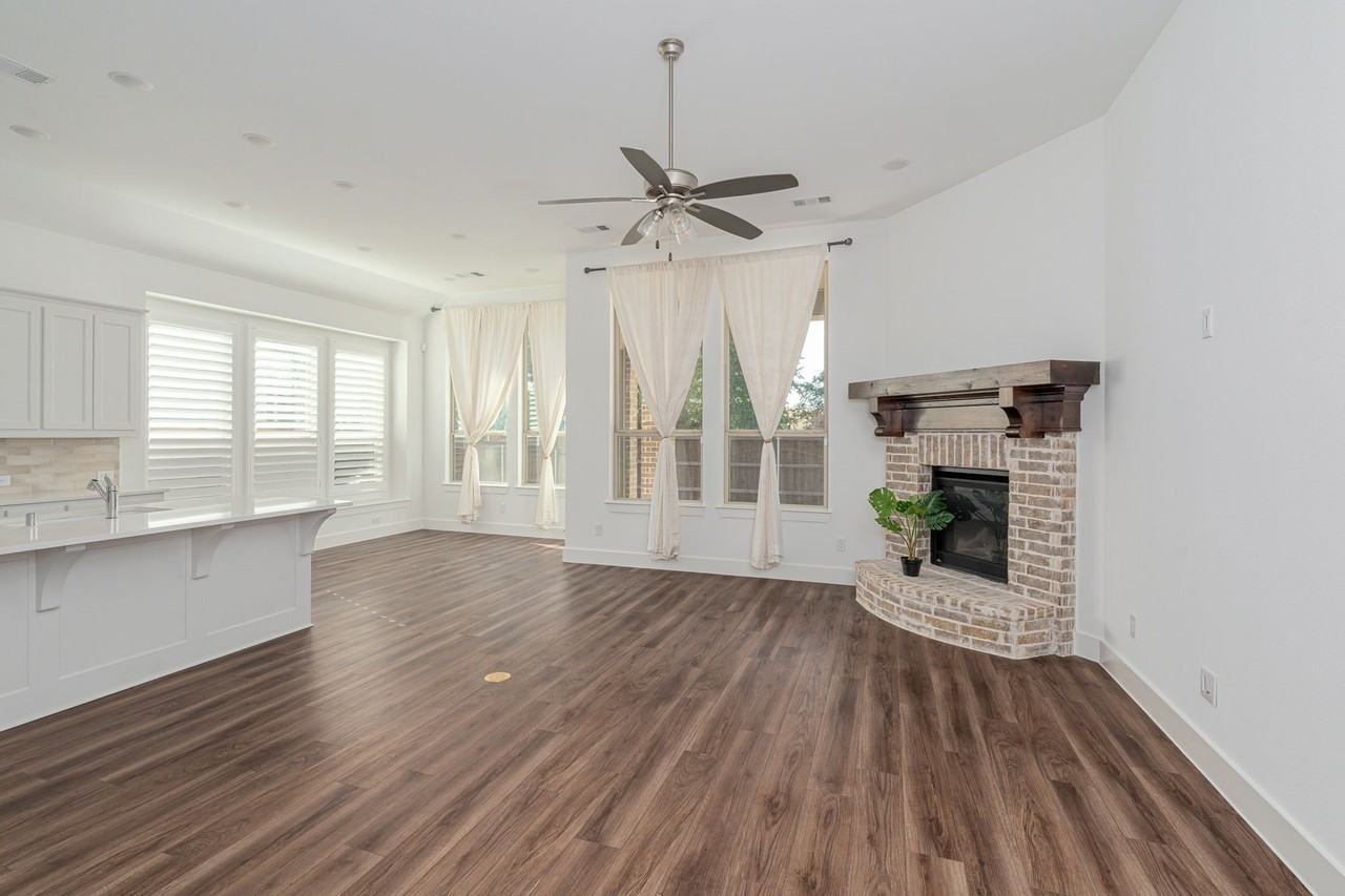 720 Wycliffe Dr - Photo 5 of 21