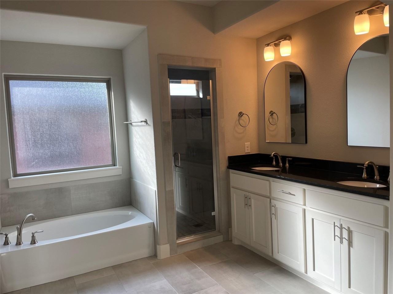 825 Eaglescliffe Lndg - Photo 2 of 12