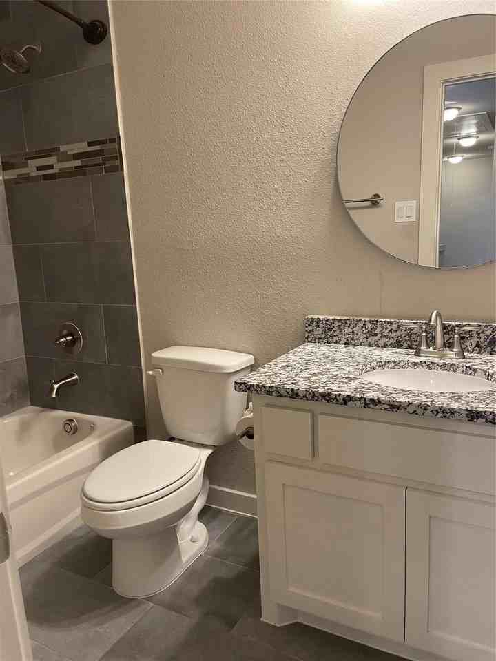825 Eaglescliffe Lndg - Photo 6 of 12