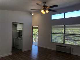 701 W Sycamore St #304 - Photo 1 of 1