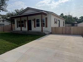 featured image of 409 5th St