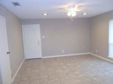 1504 S Cardinal Dr - Photo 5 of 19
