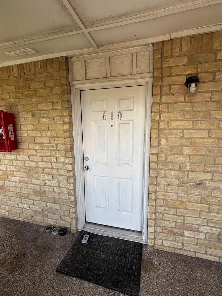 6012 Westridge Ln #610 - Photo 3 of 9