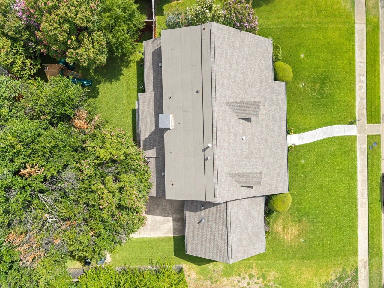 13455 Mill Grove Ln - Photo 4 of 38