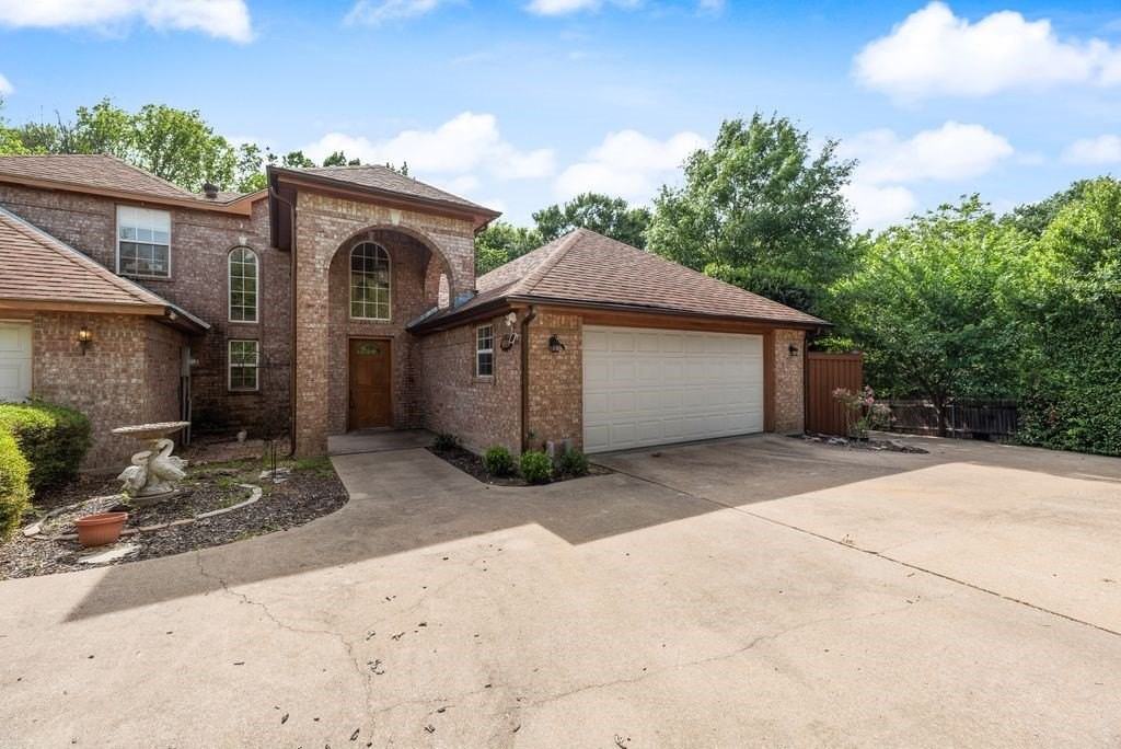 115 Idle Creek Ct - Photo 2 of 31