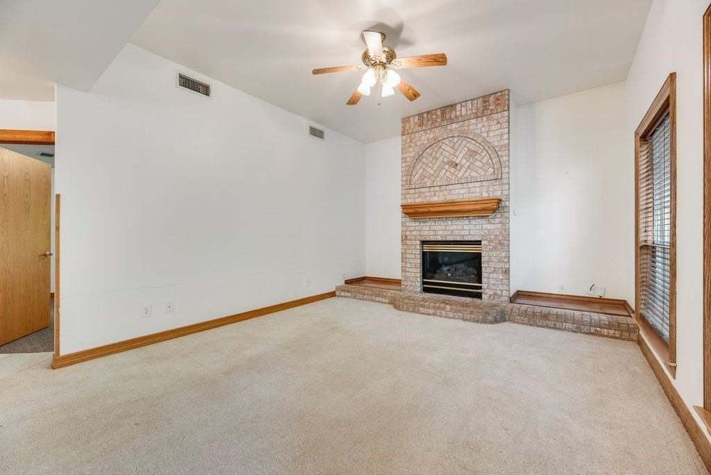 115 Idle Creek Ct - Photo 3 of 31