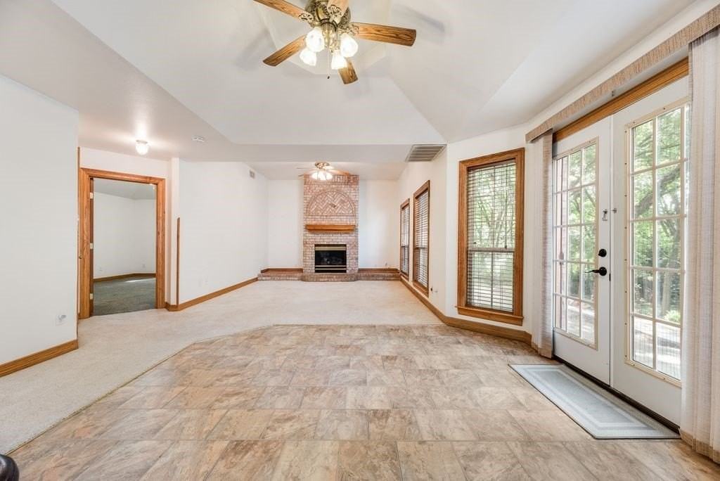 115 Idle Creek Ct - Photo 6 of 31
