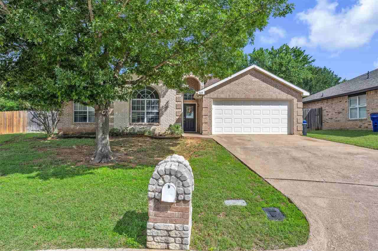 1618 Fern Dr