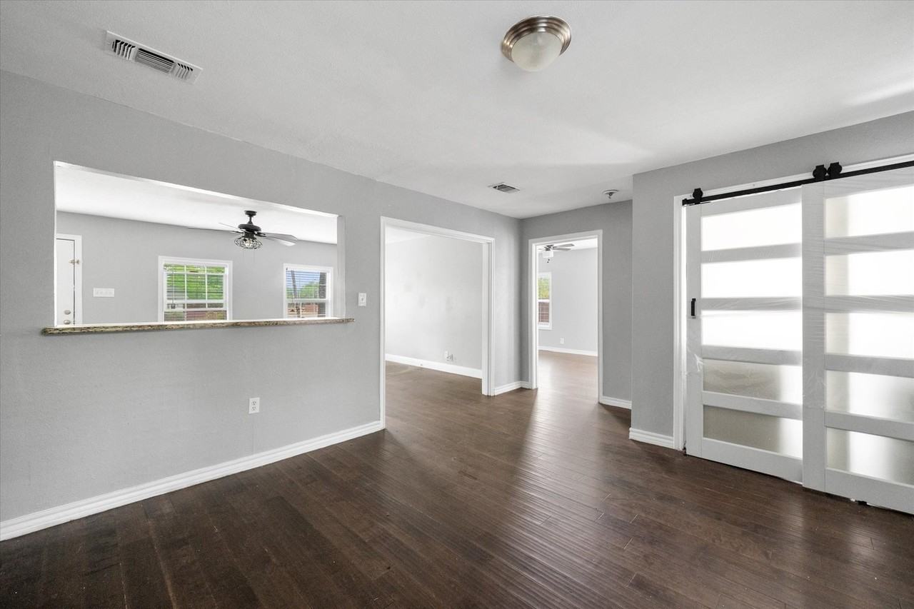 2020 Bluebonnet Dr - Photo 5 of 10