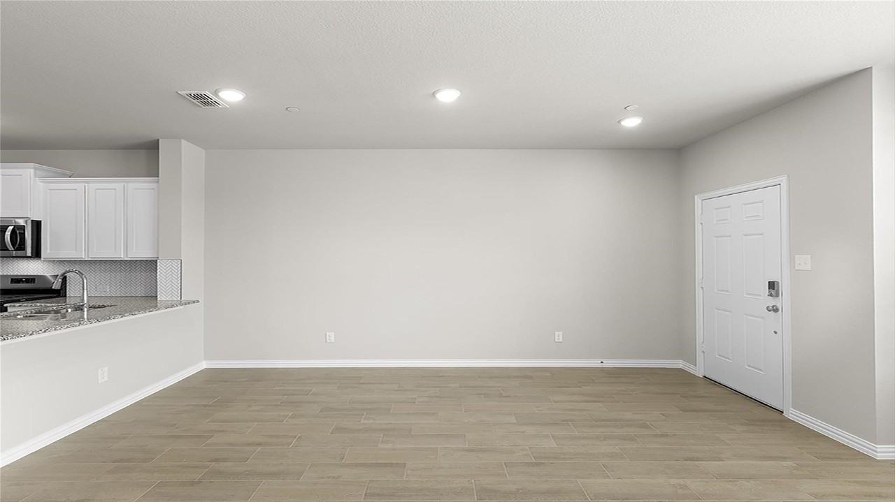 1205 Morgan Dr - Photo 2 of 20