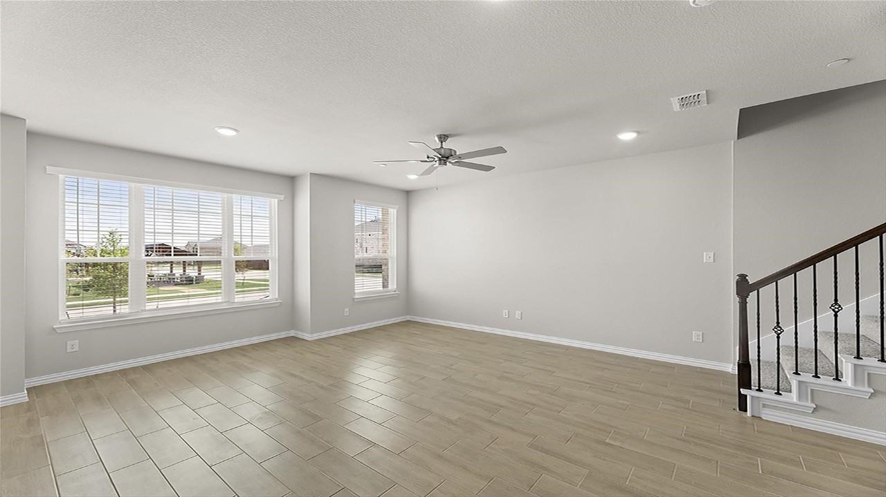 1205 Morgan Dr - Photo 5 of 20
