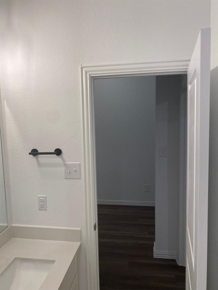 1613 Pine Valley Dr - Photo 6 of 12