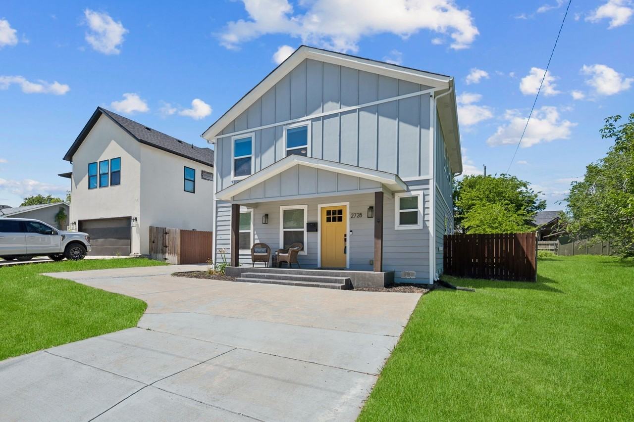 2728 Livingston Ave - Photo 3 of 40