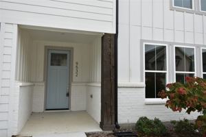featured image of 9532 Thorncrown Ln