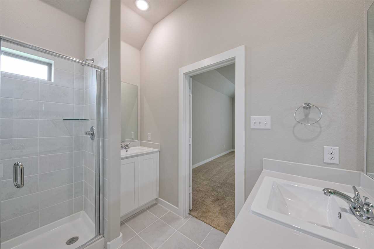 3032 Leatherwood Ln - Photo 6 of 16