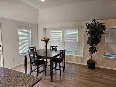 308 Crescent Ave - Photo 5 of 5