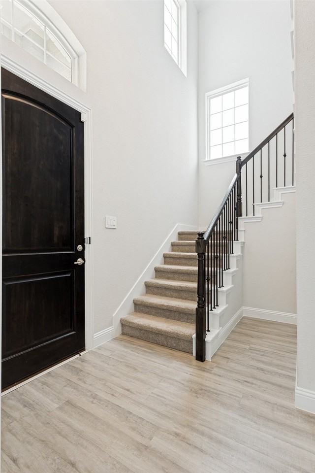 2726 Geranium Ln - Photo 3 of 25