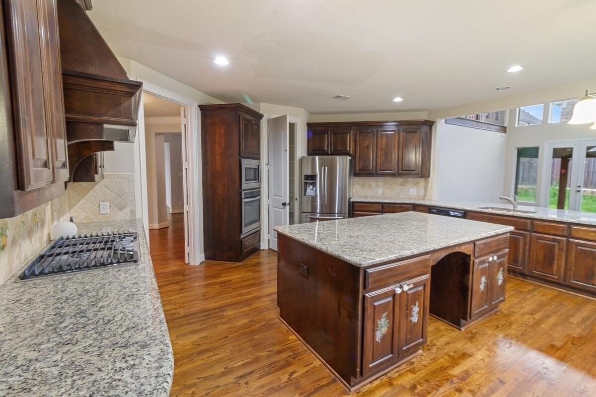 3537 Acropolis Way - Photo 6 of 25