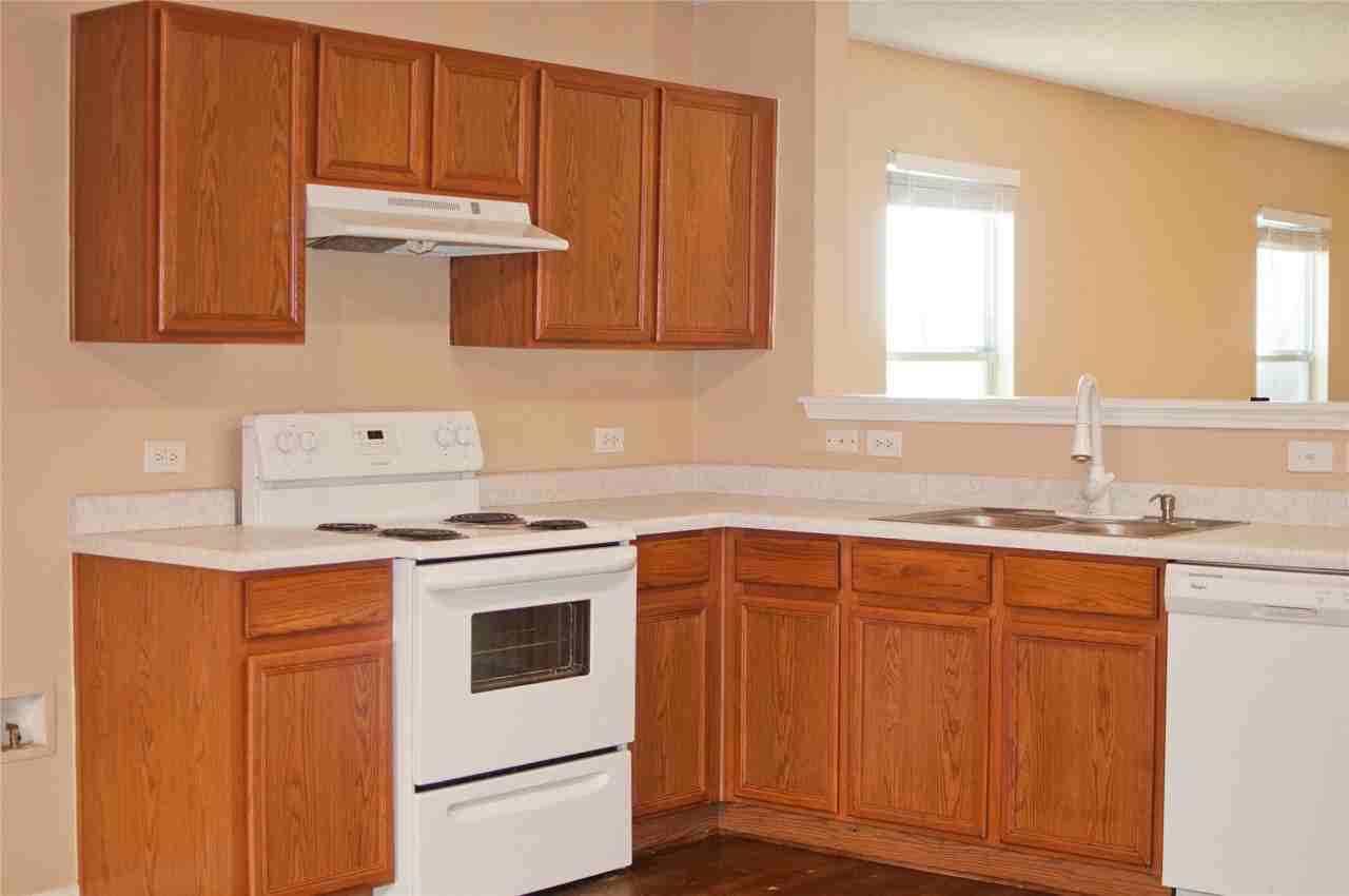 6908 Meadow Way Ln - Photo 5 of 19