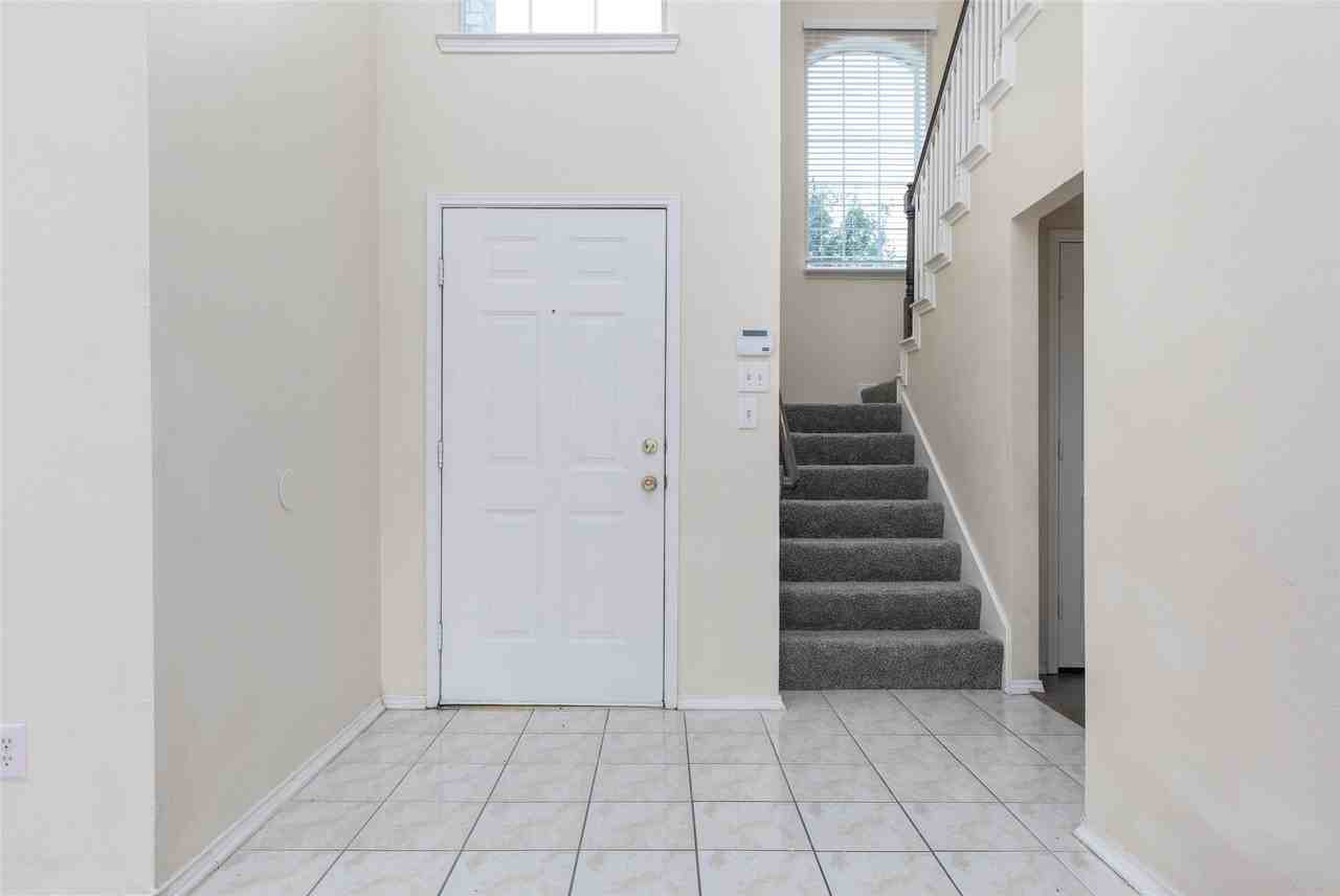 3928 Windford Dr - Photo 4 of 30