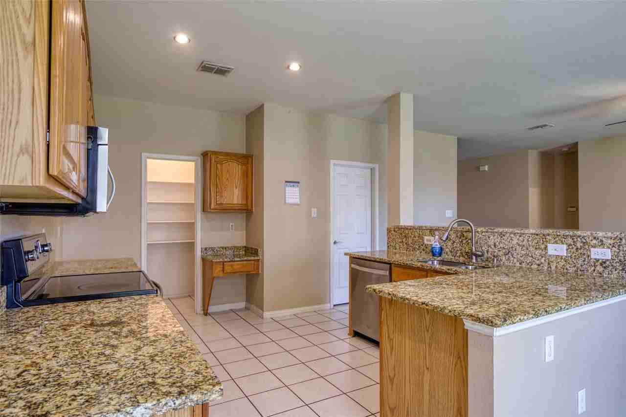 3408 Paradise Valley Dr - Photo 6 of 21