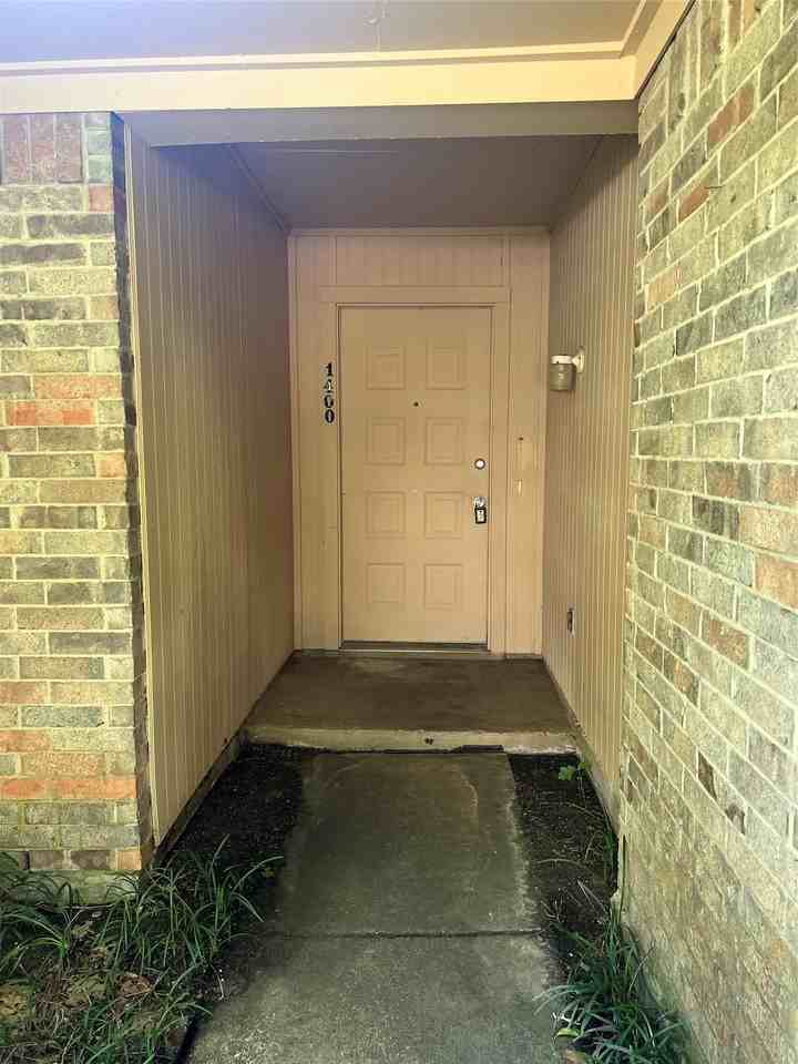 1400 Long Shadow Ln - Photo 3 of 19