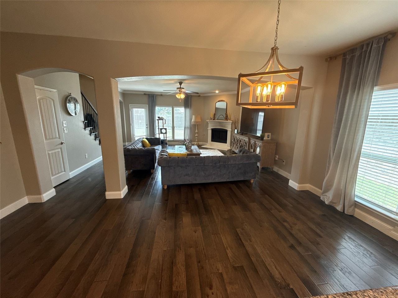 308 Mount Olive Ave - Photo 5 of 25