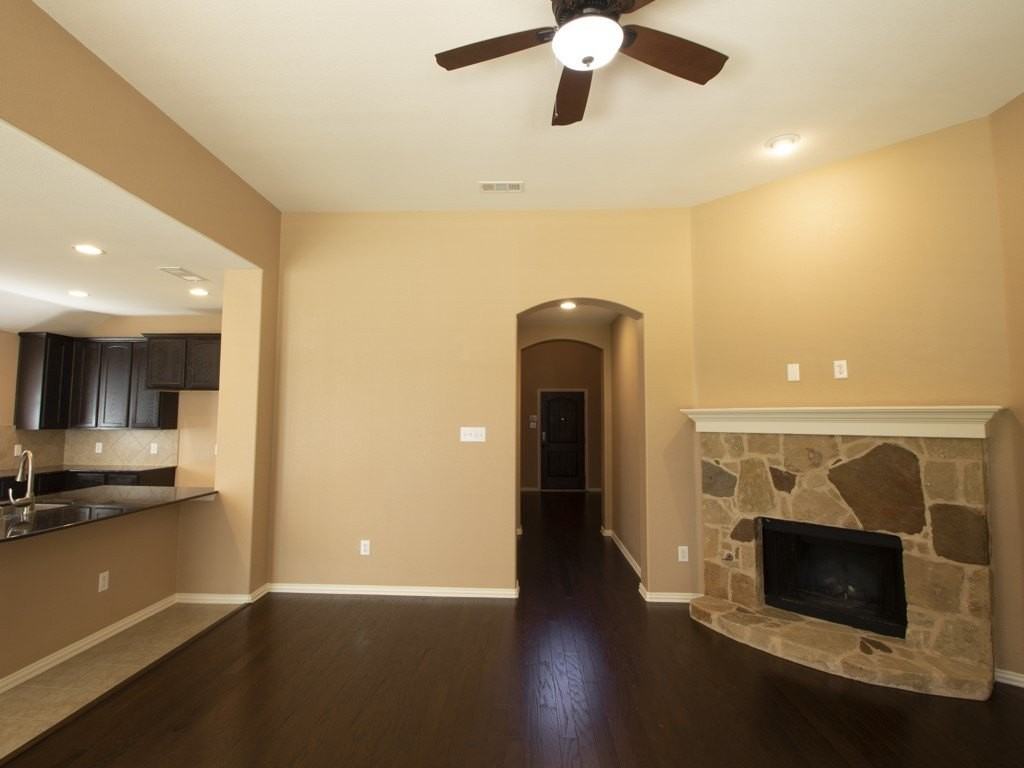 417 Hackberry Dr - Photo 7 of 34
