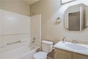 4249 Pinewood Dr - Photo 2 of 11