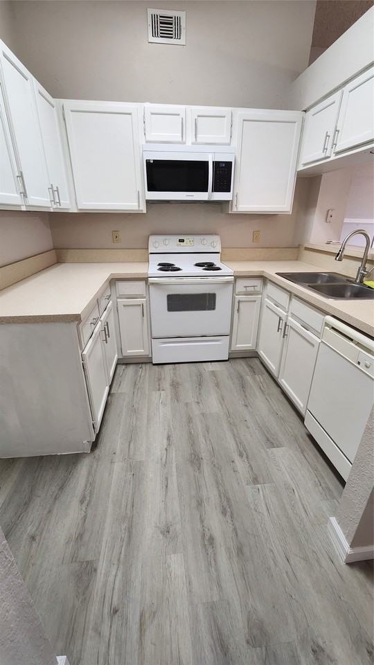 520 Kirkland Dr - Photo 6 of 17