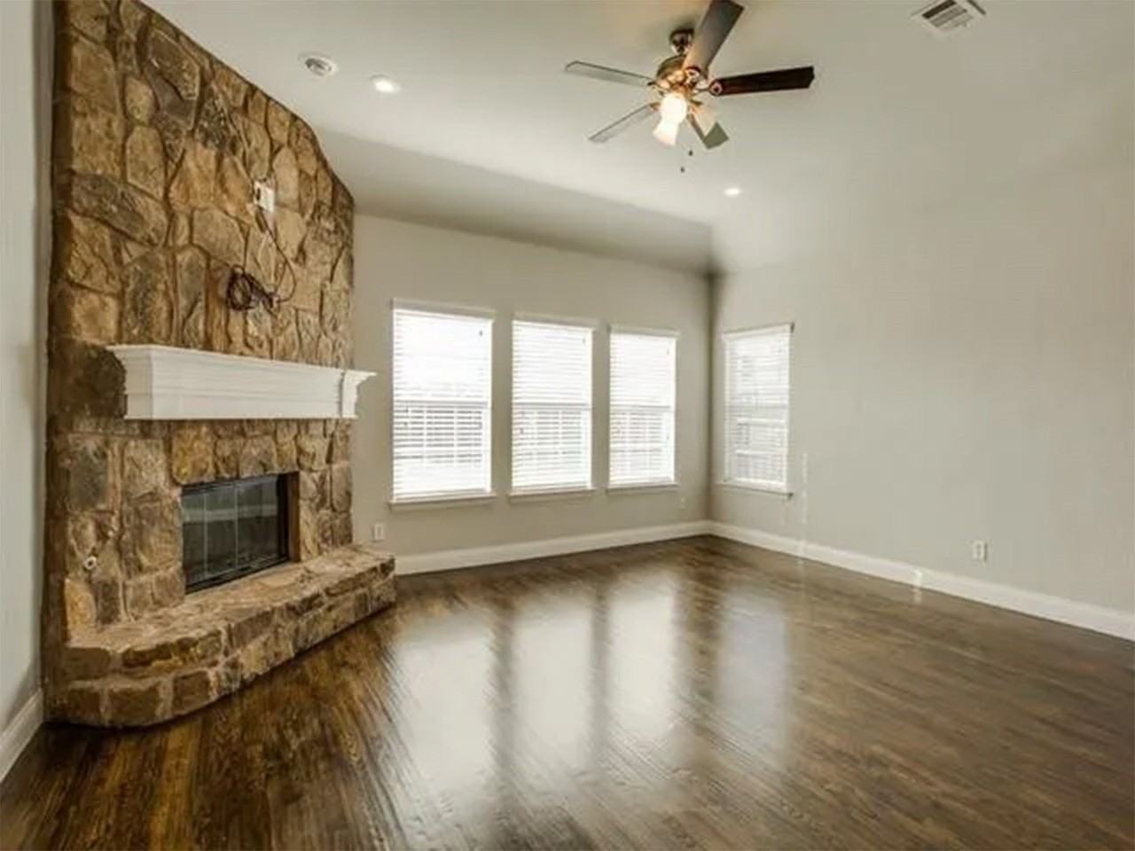 13485 Grayhawk Blvd - Photo 5 of 19