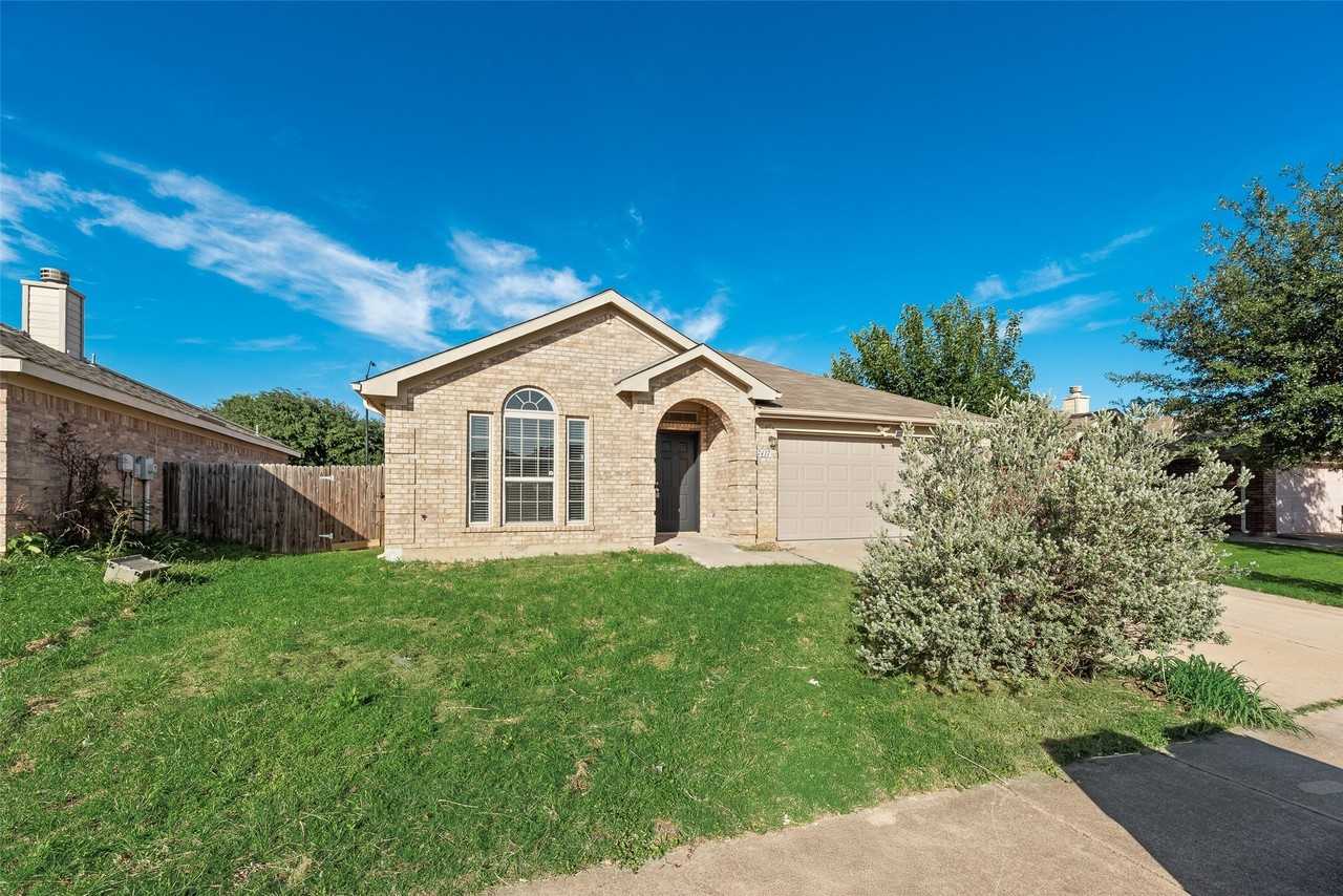 7437 Diamond Springs Trl