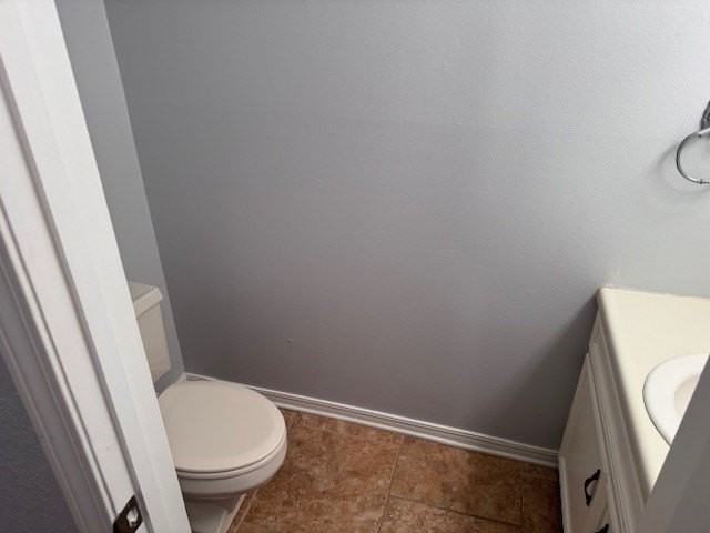 4115 Holbrook St - Photo 4 of 24