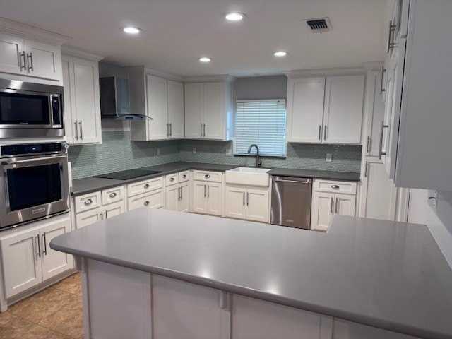 4115 Holbrook St - Photo 7 of 24