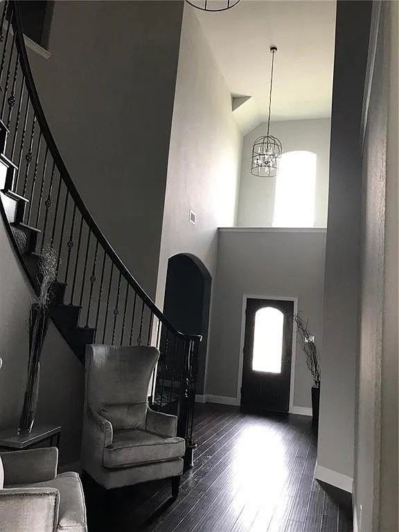 1616 Signature Dr - Photo 2 of 16
