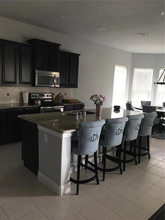 1616 Signature Dr - Photo 5 of 16