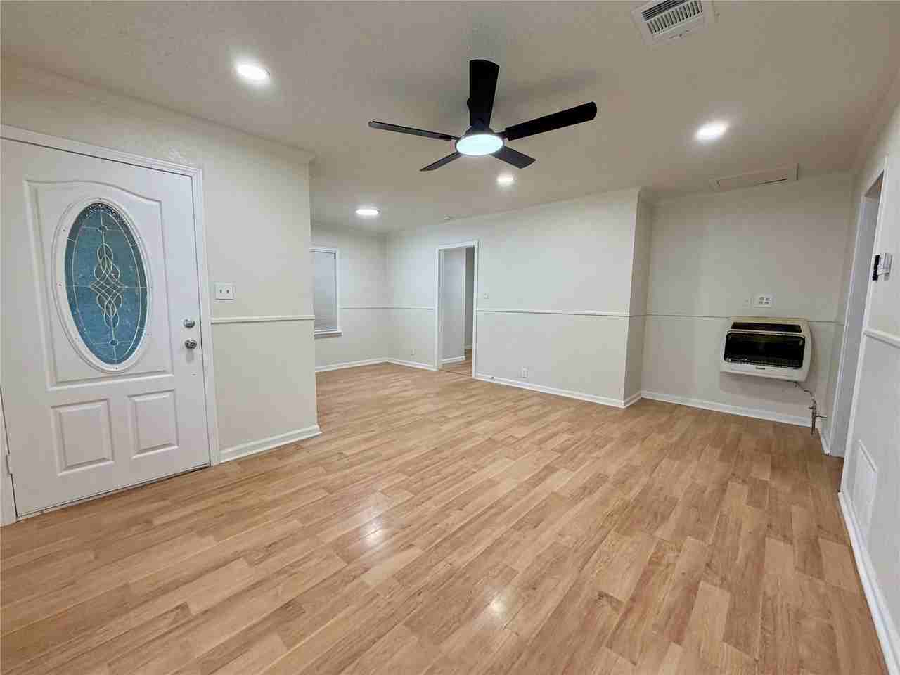 5836 Pollard Dr - Photo 7 of 14