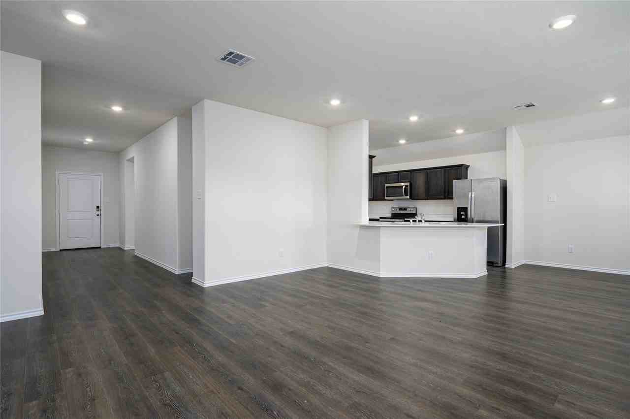 2306 San Jacinto Way - Photo 6 of 26