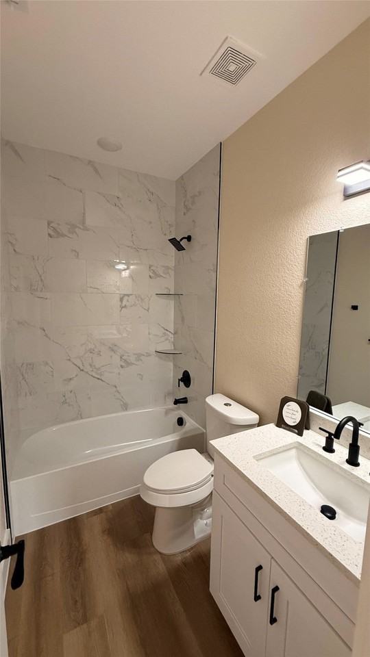 2619 Creekview Dr - Photo 7 of 10